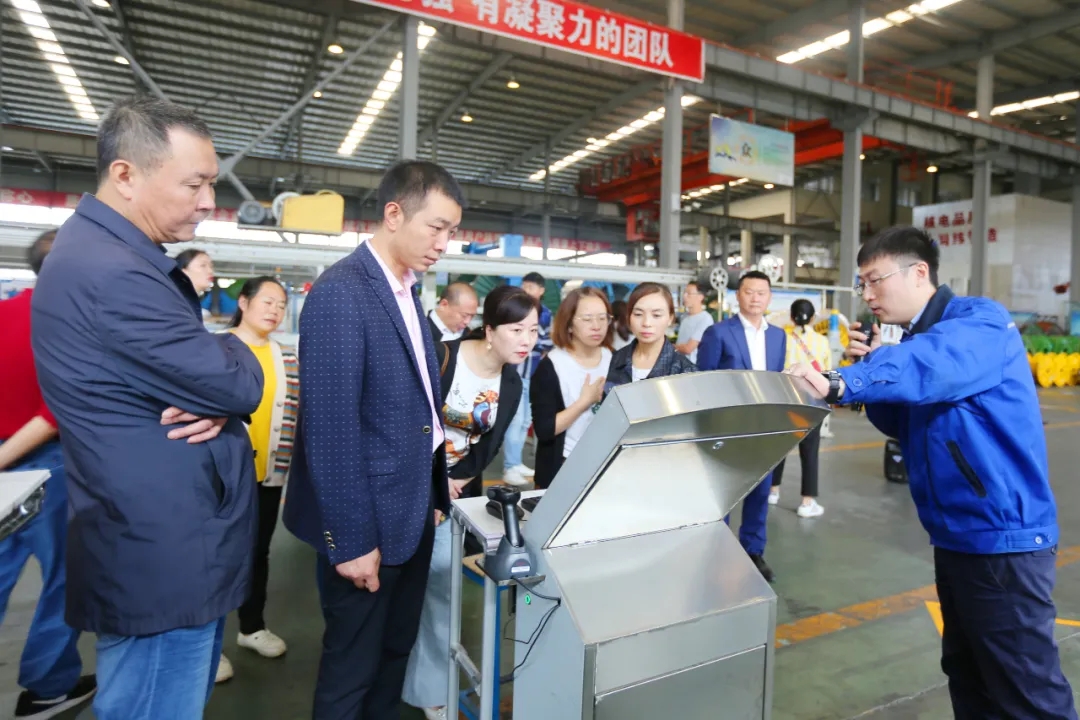 1600931570146695.jpg 640.webp (4).jpg