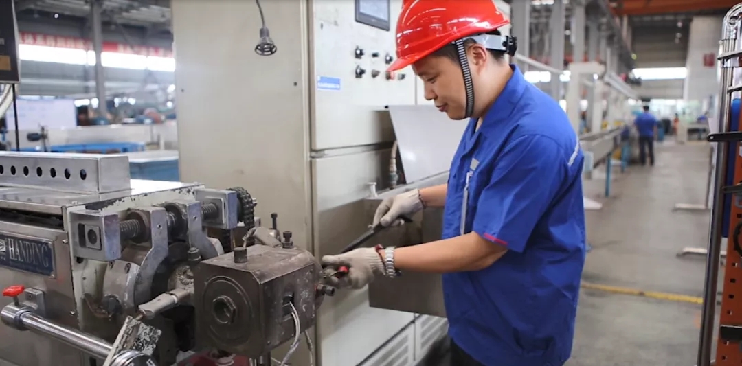 1607479755795356.jpg 640.webp (2).jpg