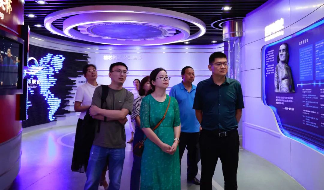 1728883790147211.jpg 640.jpg